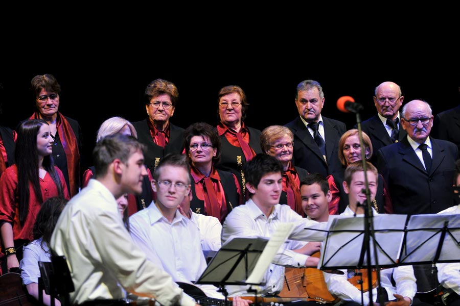 Bo�i�ni koncert 2013.